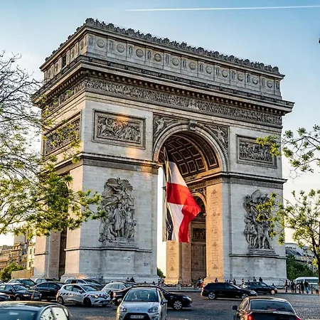 L'authentique Au Coeur De * Paris